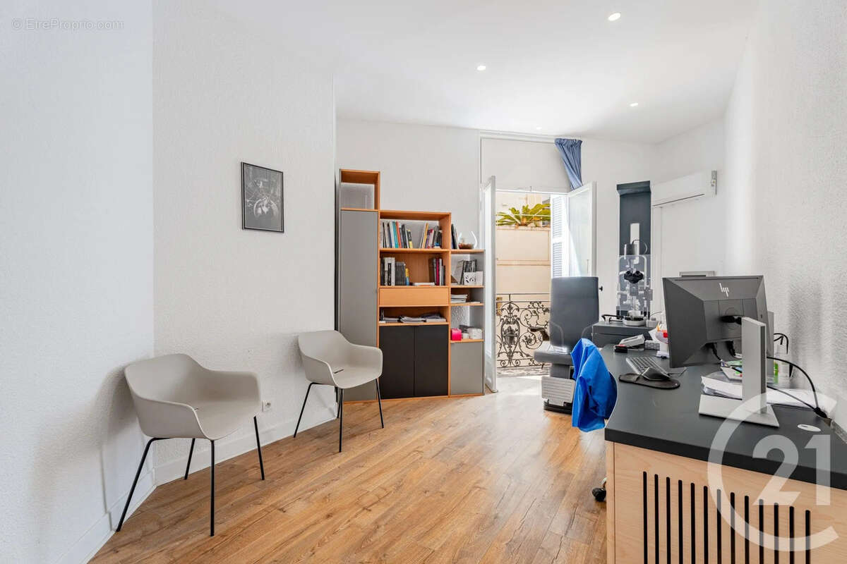 Appartement 270 m² à Nice  - photo 19