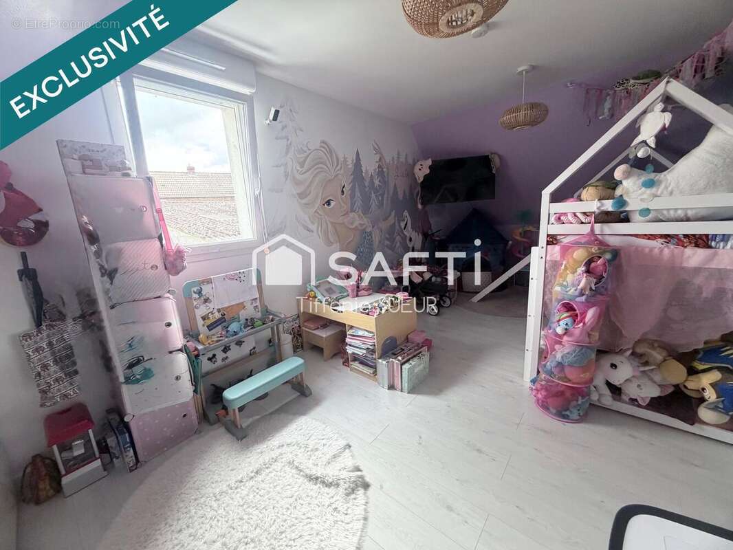 Photo 9 - Maison à ESTEVELLES