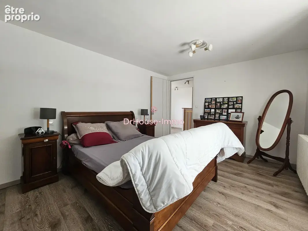 Maison 4 pièces 95 m² à vendre à Parthenay (79200) - photo 24