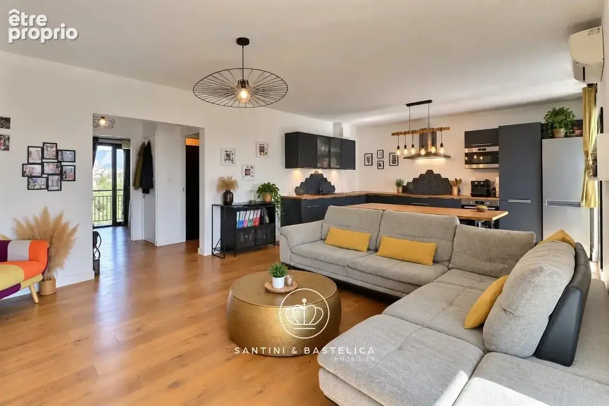 À vendre – Appartement T4 à Pietralba, Ajaccio - photo 3