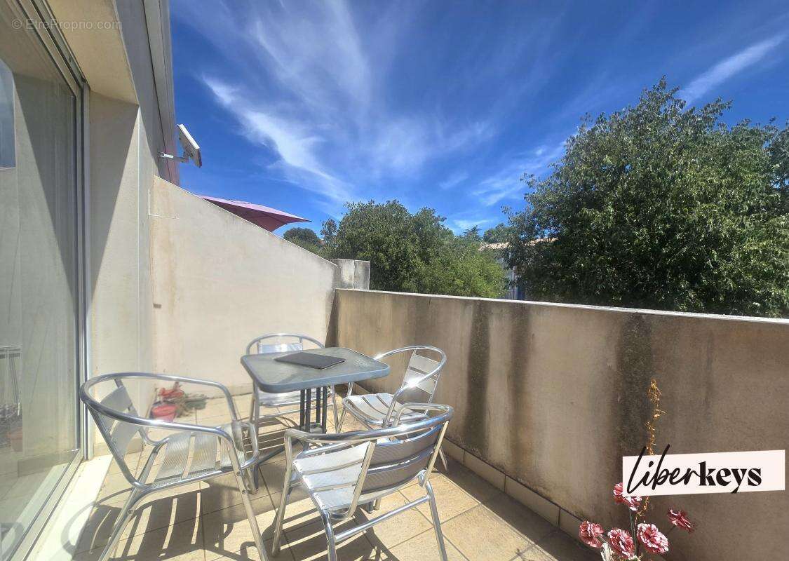 Appartement à CLARENSAC