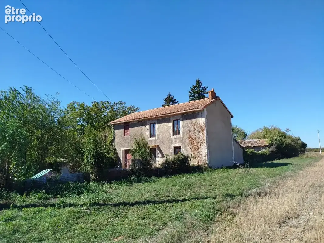 Maison 4 pièces 70 m² à vendre à Limalonges (79190) - photo 3