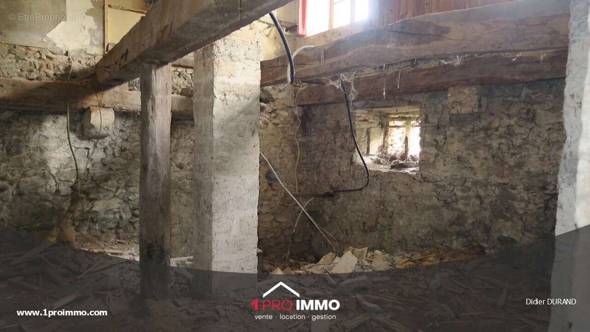 n°8 - Appartement à LE PONT-DE-BEAUVOISIN