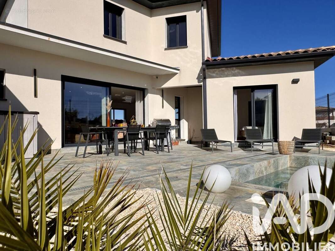 Photo 2 - Maison à LA CALMETTE