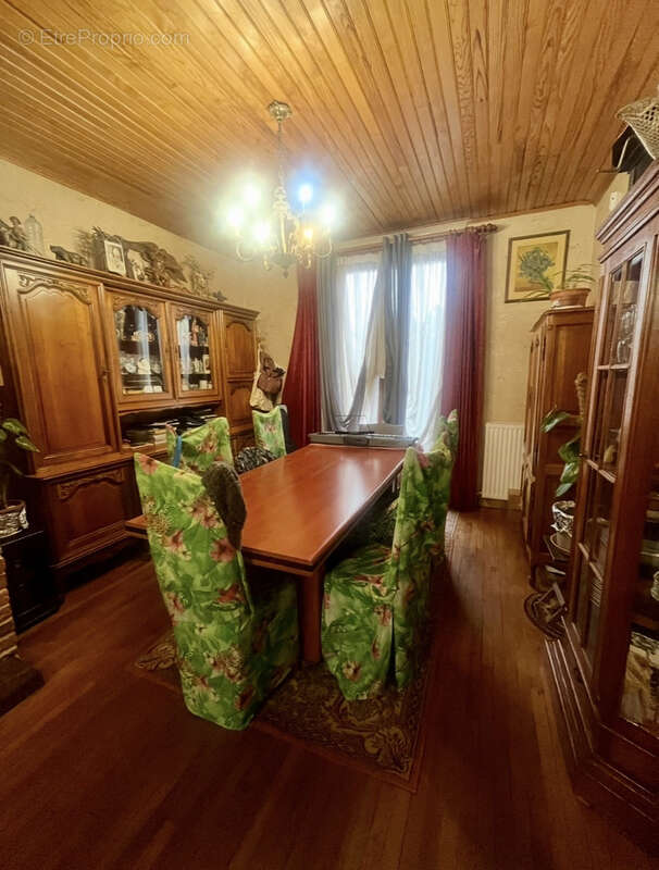 Maison à SARTROUVILLE