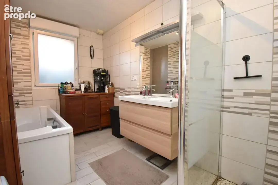Maison 140 m² à Avesnes-Les-Aubert  - photo 5