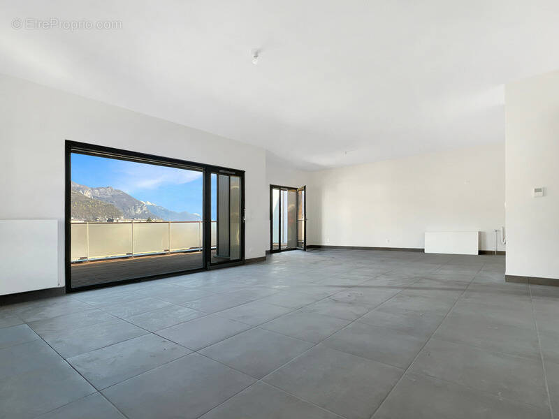 Appartement à ANNECY-LE-VIEUX