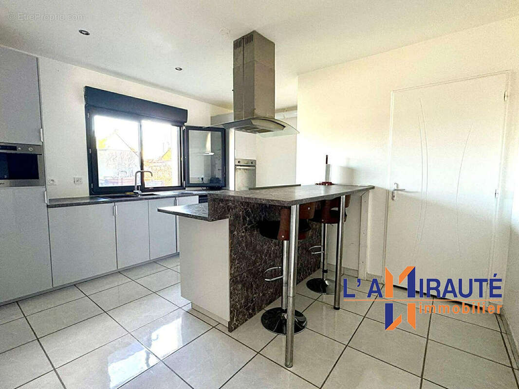 Maison à CARRIERES-SUR-SEINE