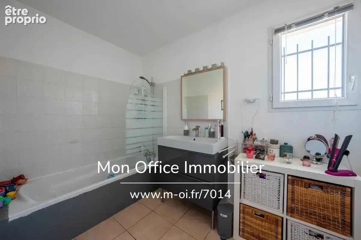 Référence : 7014-TLE - Coudoux - Maison 4 pièces - Rénovée - Piscine - Garage - photo 5