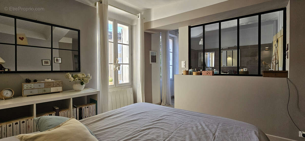 LAMBESC coup de cœur pour cette magnifique maison de village de 140 m2 avec terrasse - photo 13