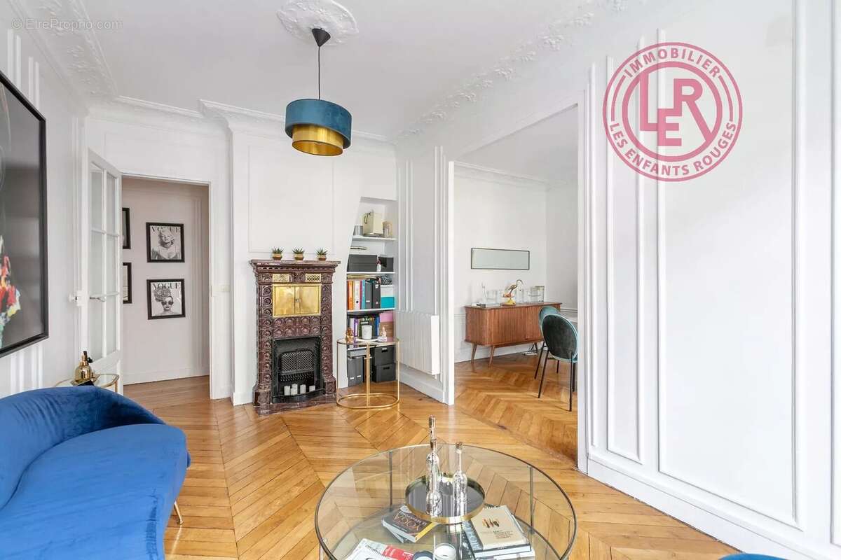 Appartement à PARIS-15E