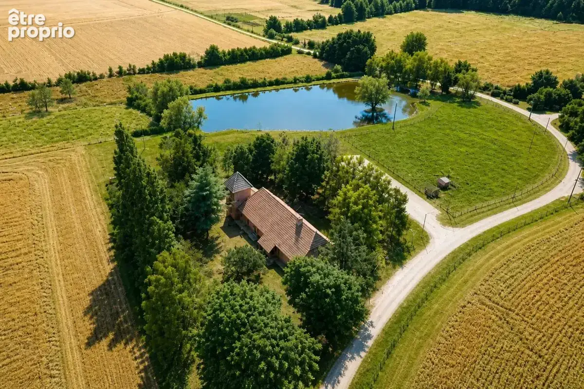 Maison à SAINT-MARTIN-EN-BRESSE