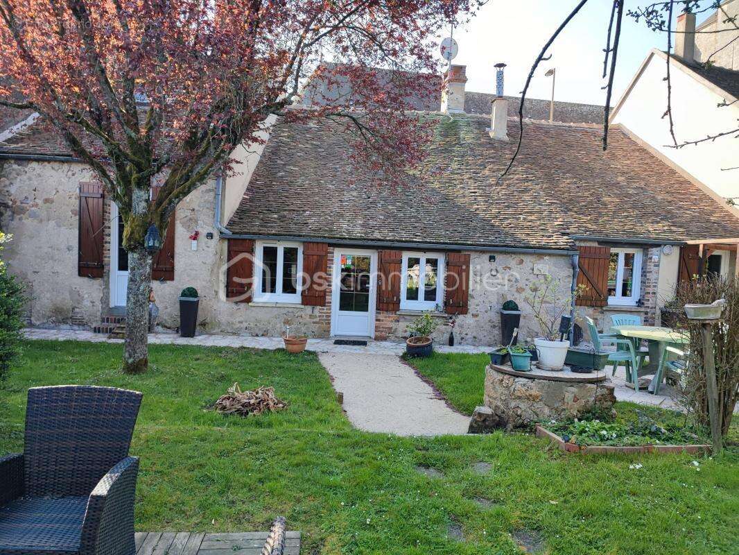 Maison à CHEROY