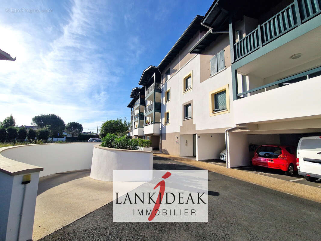 Appartement à USTARITZ