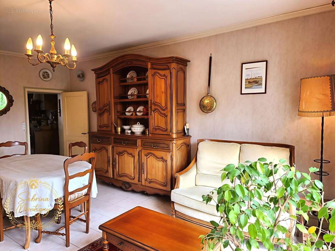 Maison à GENILLE