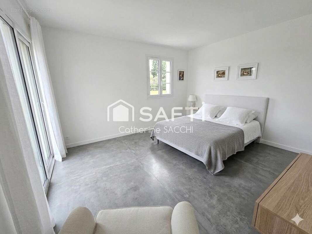 Photo 7 - Maison à SAINT-RAPHAEL