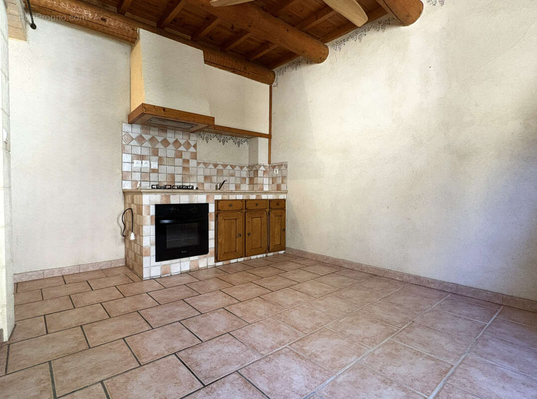 Maison à ROQUEMAURE