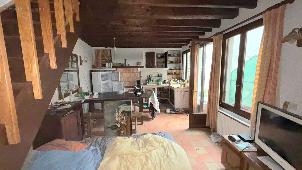 Appartement à PARIS-20E