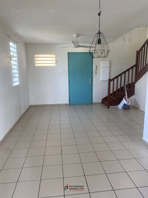 Appartement T3 duplex vue mer . - photo 8