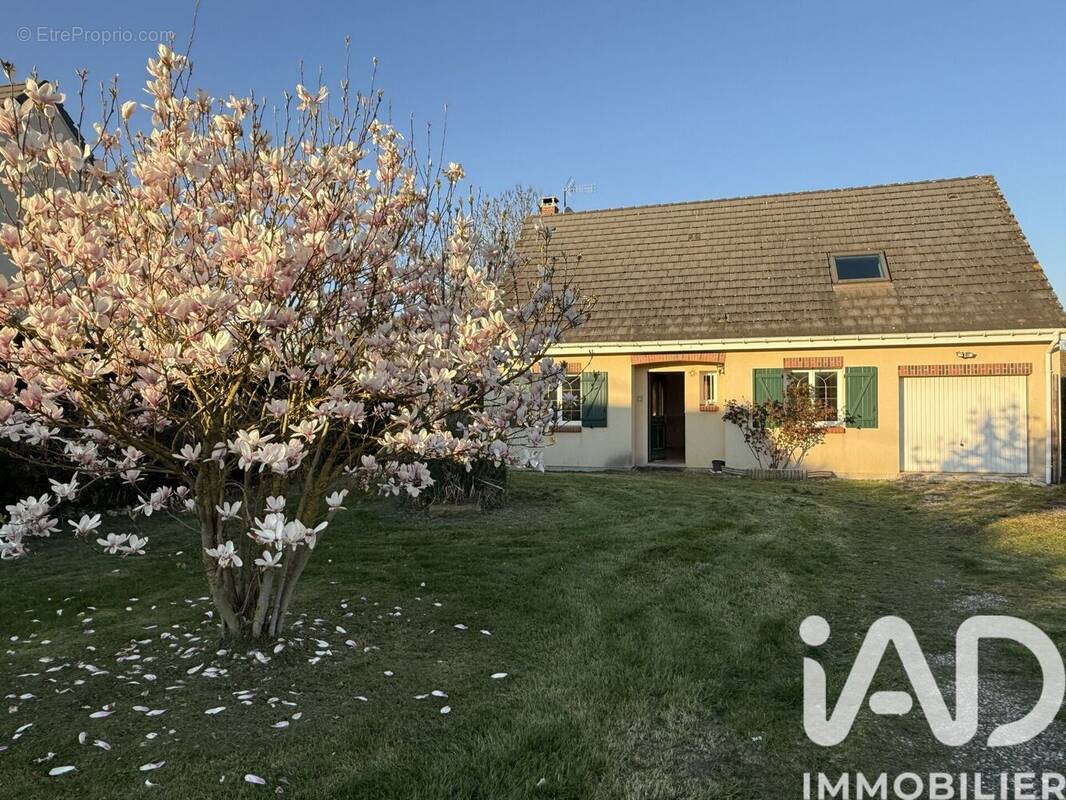 Photo 1 - Maison à GRANDVILLIERS