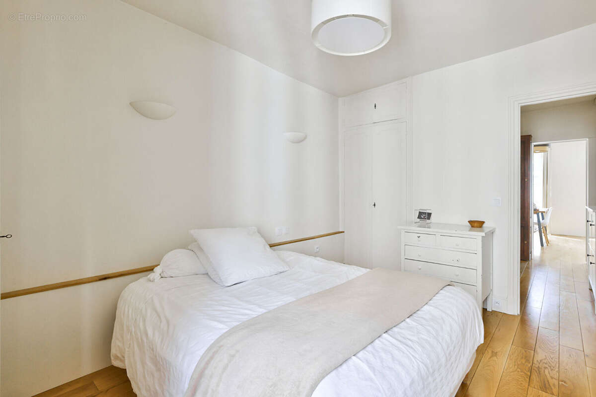 Appartement à PARIS-5E