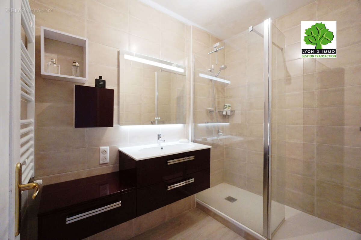 Appartement à LYON-7E