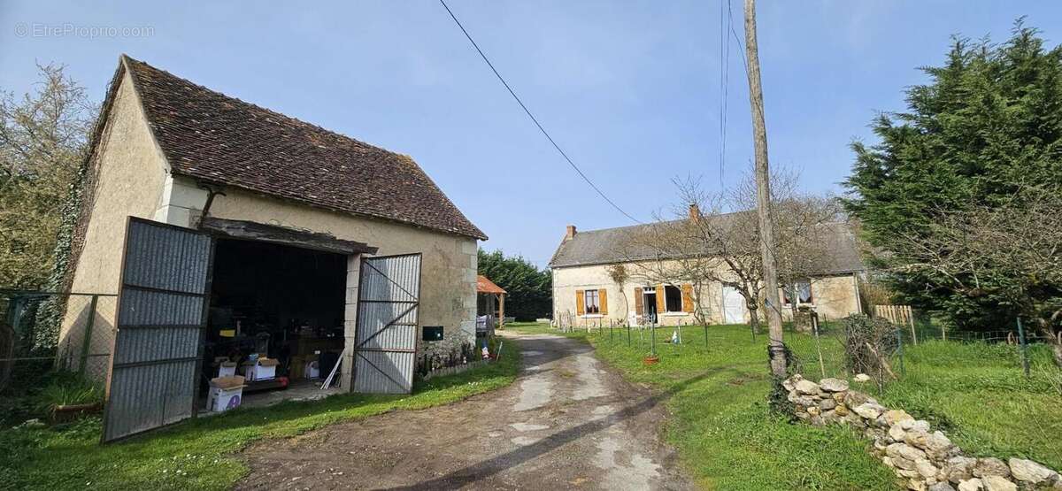 Maison à CHATILLON-SUR-INDRE