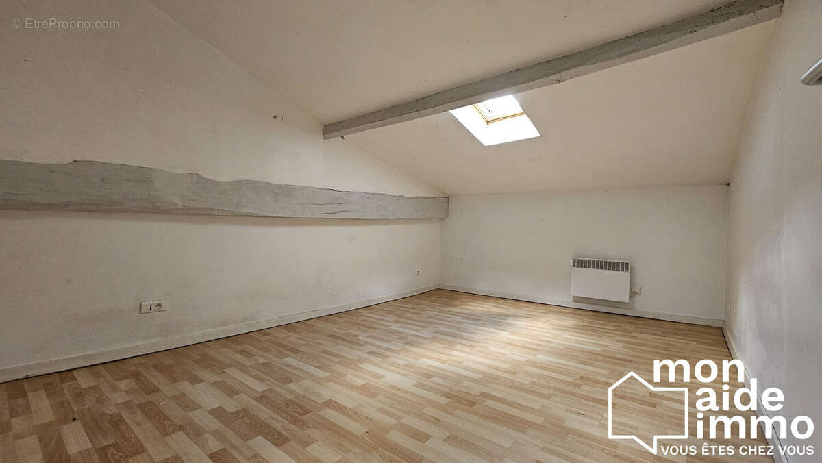 Maison à CASTILLON-LA-BATAILLE