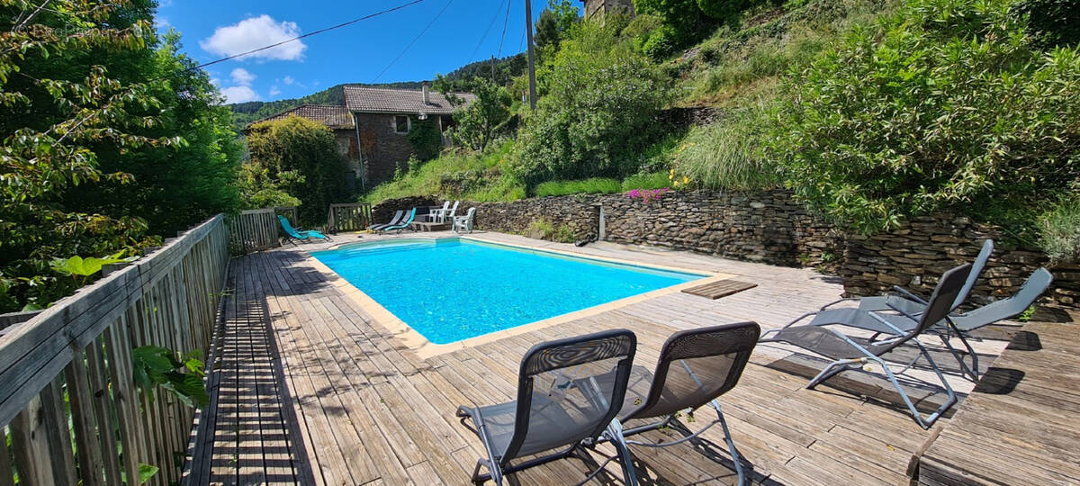 Maison à SAINT-ANDRE-LACHAMP