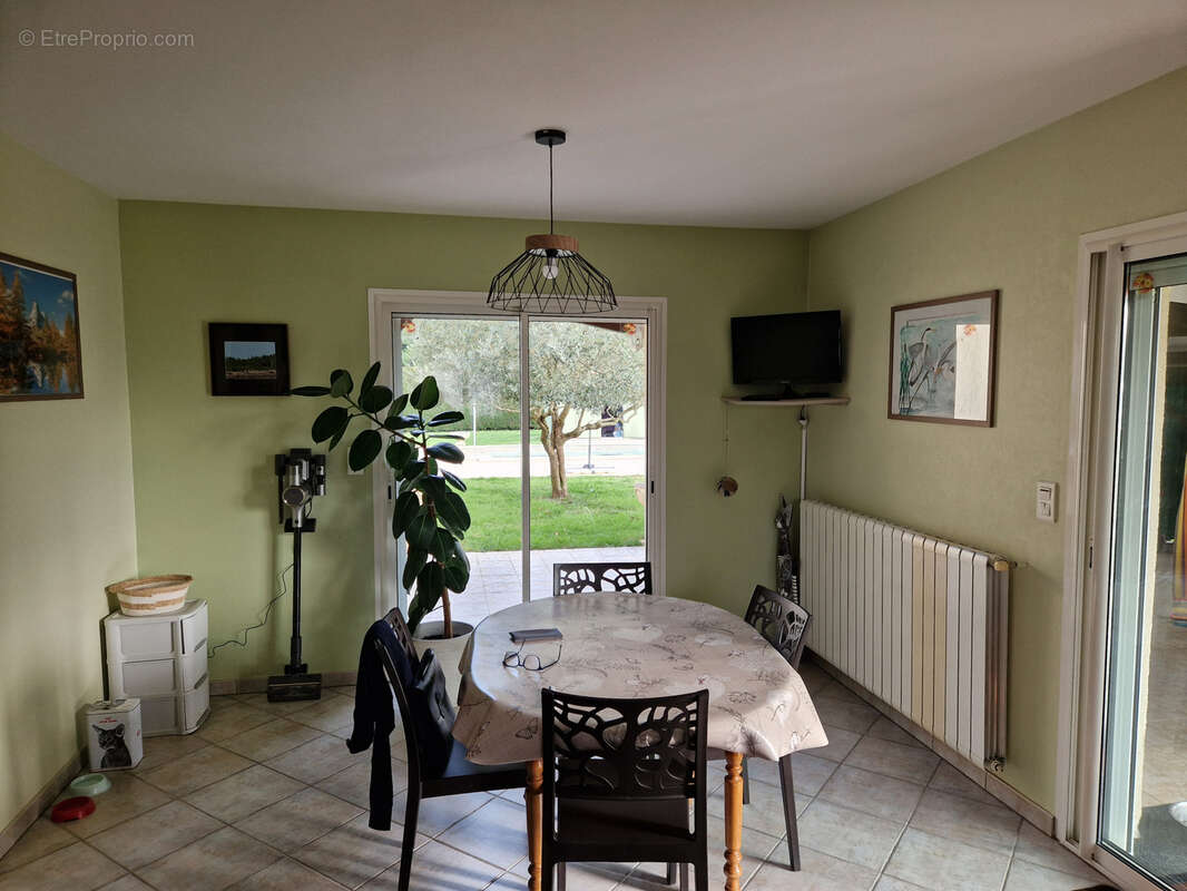 Maison à SAINTE-LIVRADE-SUR-LOT