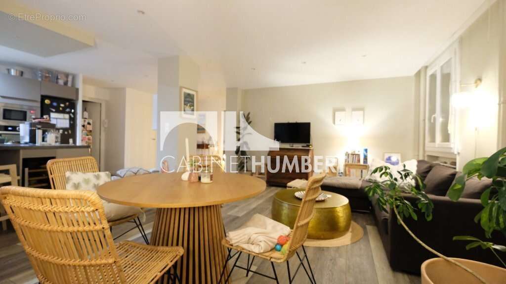 Appartement à SAINT-ETIENNE