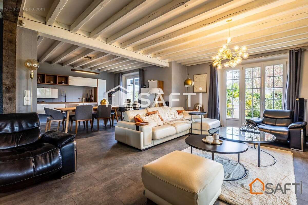 Maison 165 m² à Saint-Andre-Farivillers  - photo 3