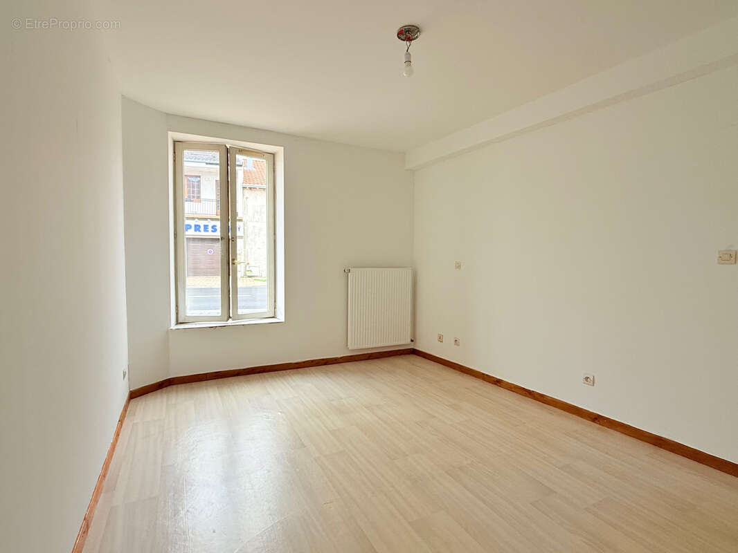 Appartement à MARLY