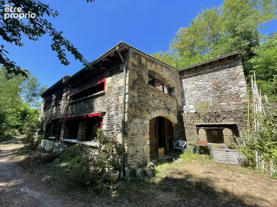 Maison 288 m² à Le Collet-De-Deze  - photo 2