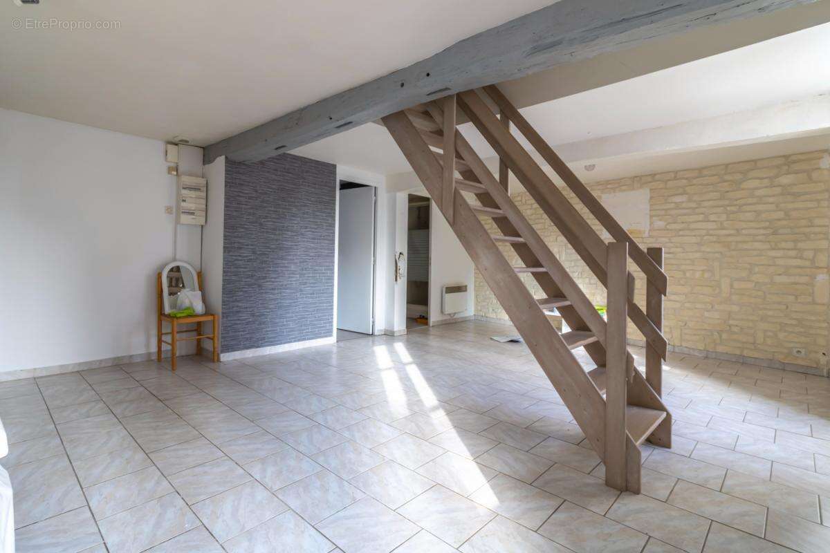 Maison à CHABRIS