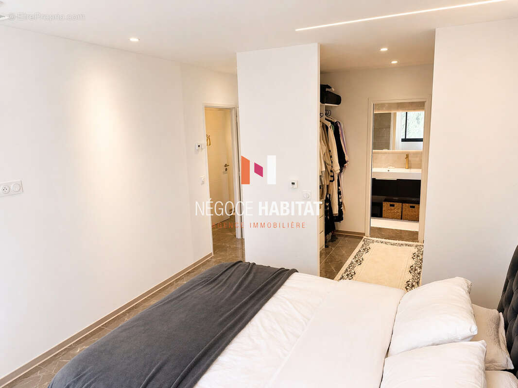 Maison à SAINT-GEORGES-D'ORQUES