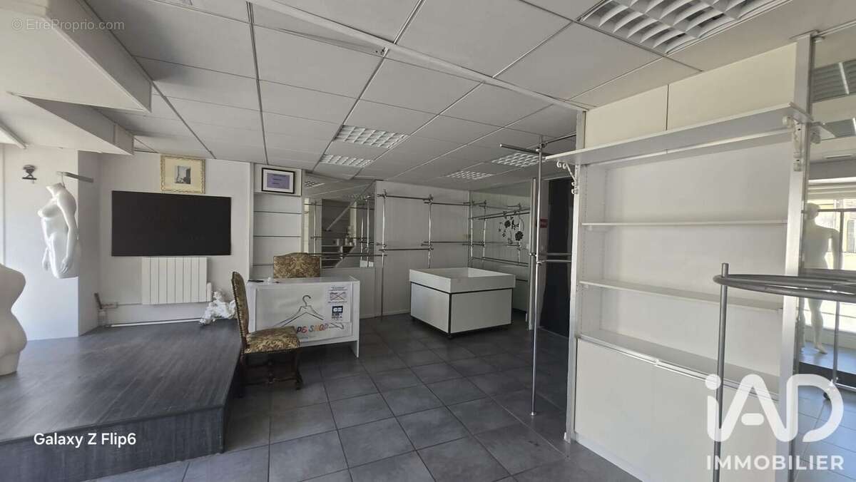 Commerce 45 m² à Romilly-Sur-Seine  - photo 2