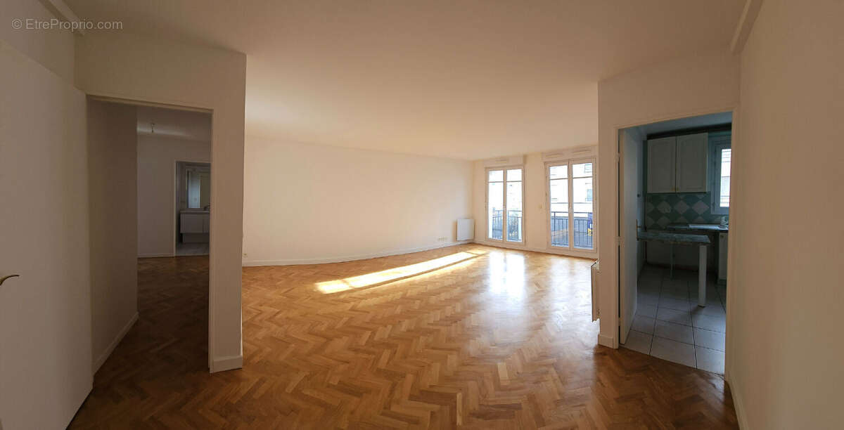 Appartement à MONTIGNY-LE-BRETONNEUX