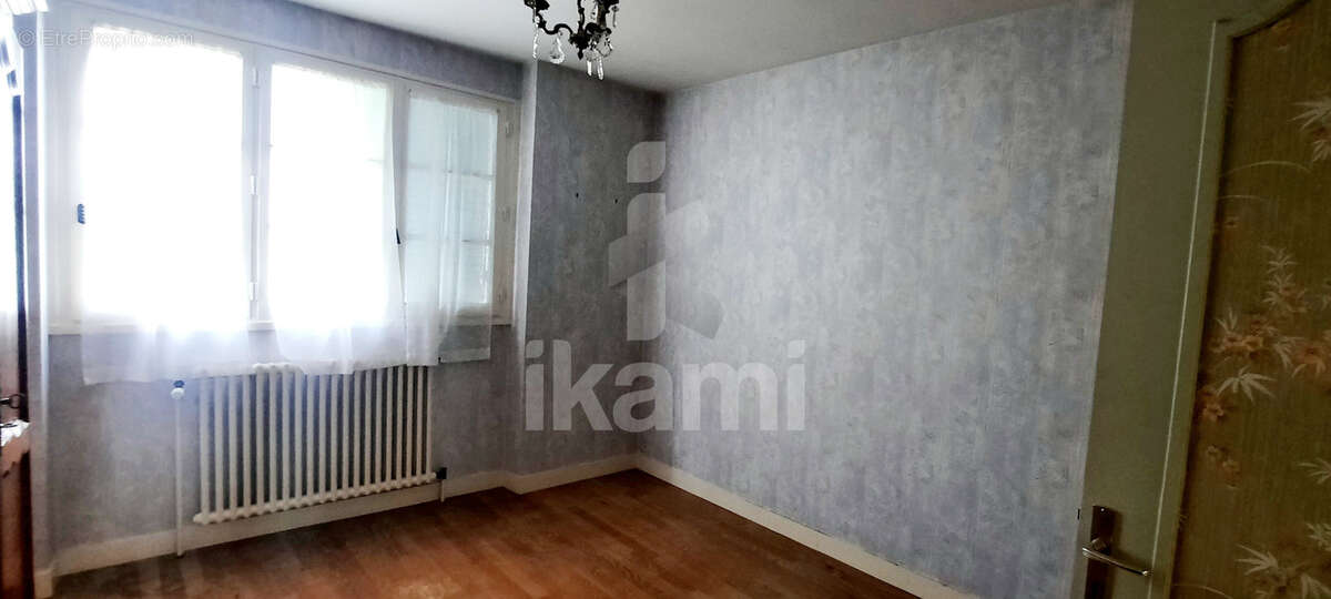 TONNERRE  Maison 228 M2 - 5 Chambres - photo 12
