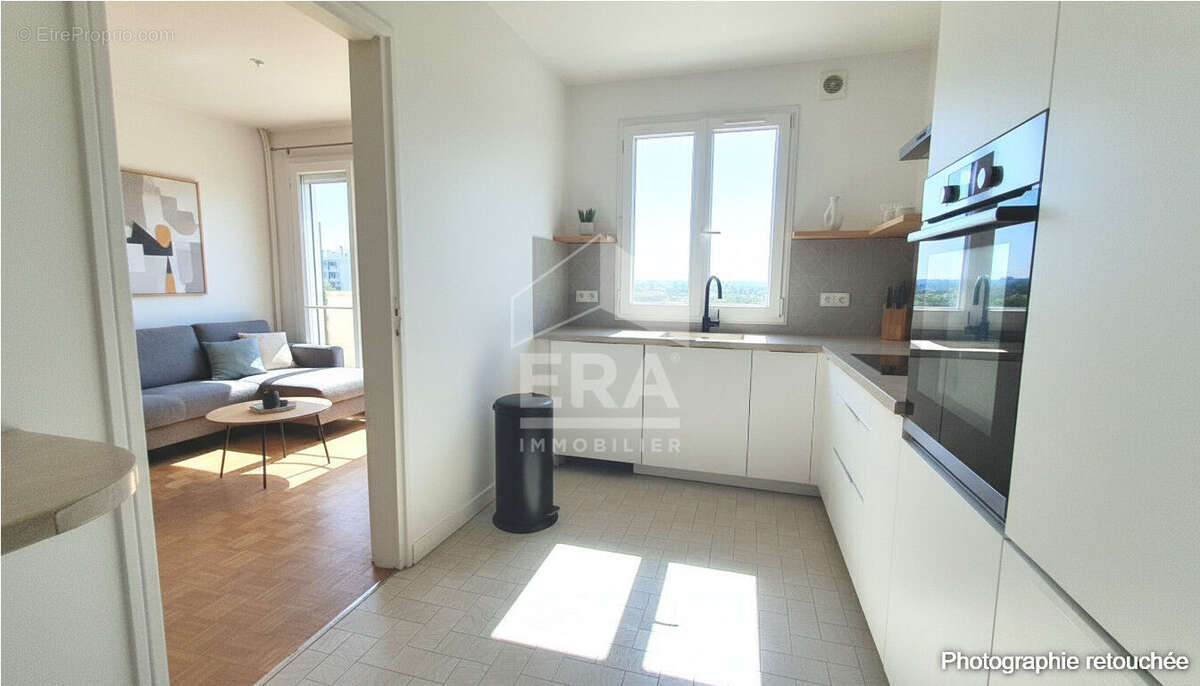 Appartement à SAINT-MAUR-DES-FOSSES
