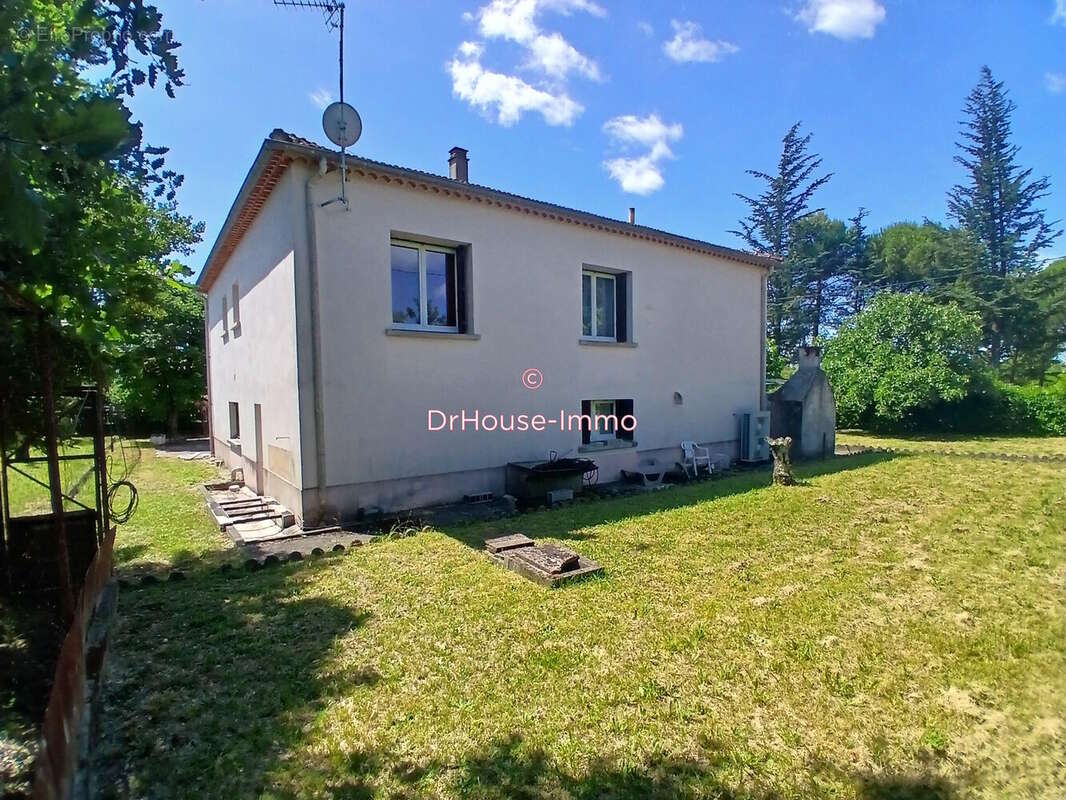 Maison 245 m² à Salindres  - photo 3