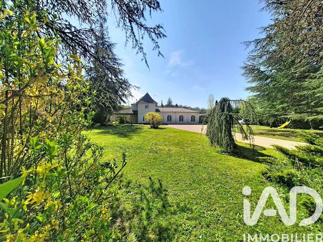 Photo 2 - Maison à PRADINES