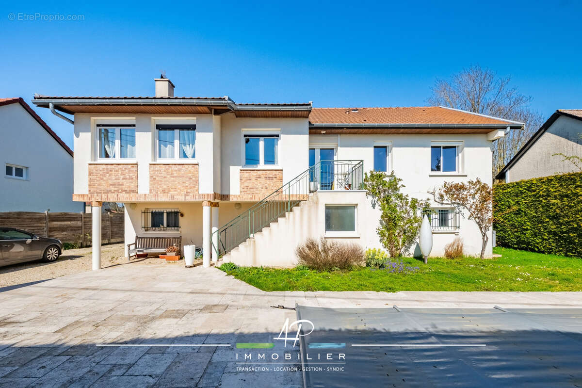 Maison familiale 147 m2   Terrain 985 m2 avec piscine   Clénay (21490) - photo 20