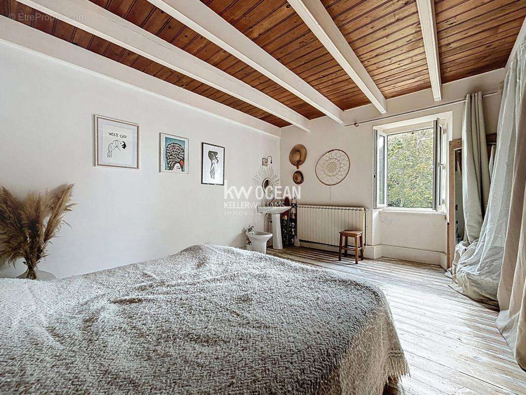 Maison à BEUZEC-CAP-SIZUN