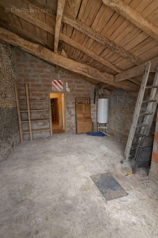 Maison à SAINT-PRIVAT-DES-PRES