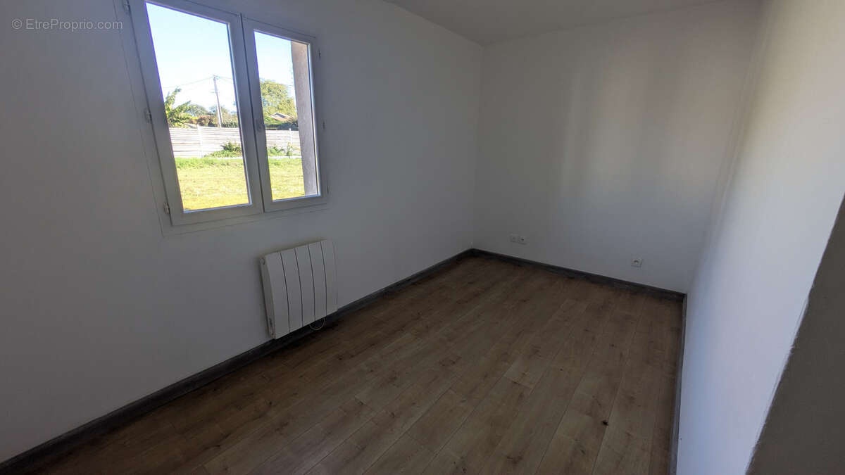 Maison à SAINT-VINCENT-LA-CHATRE