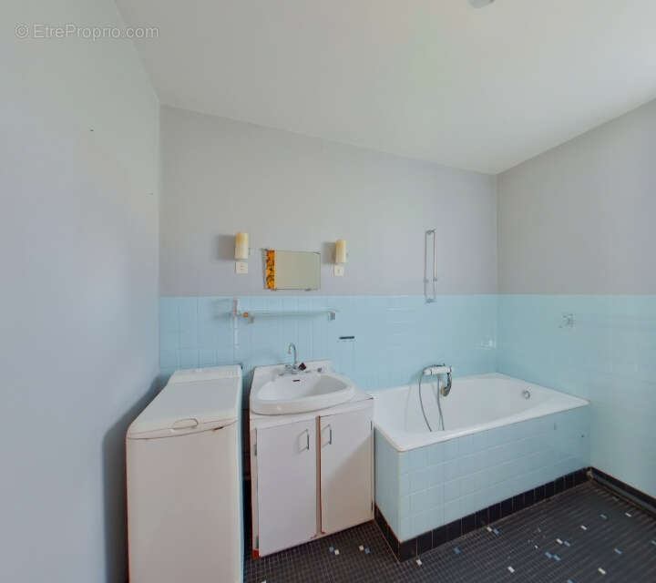 Maison à L&#039;ISLE-JOURDAIN