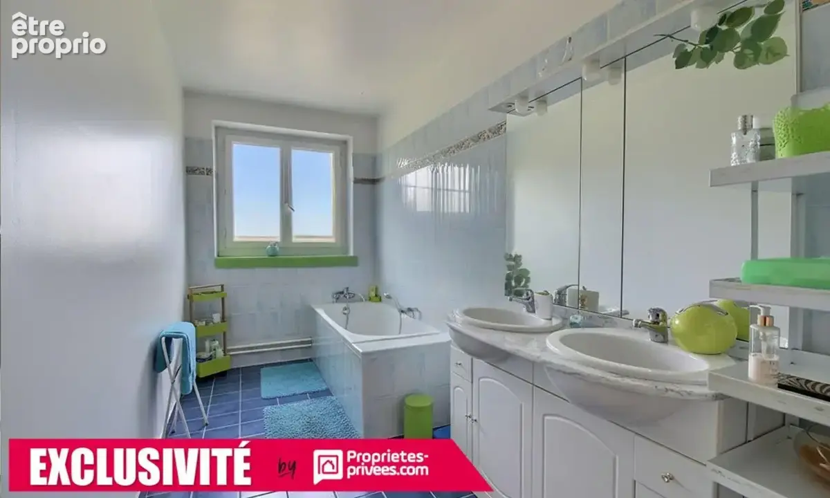 Maison familiale en pierres - Brive Ouest - Espace à vivre de PLAIN PIED - Terrain 5 038 m² - photo 8