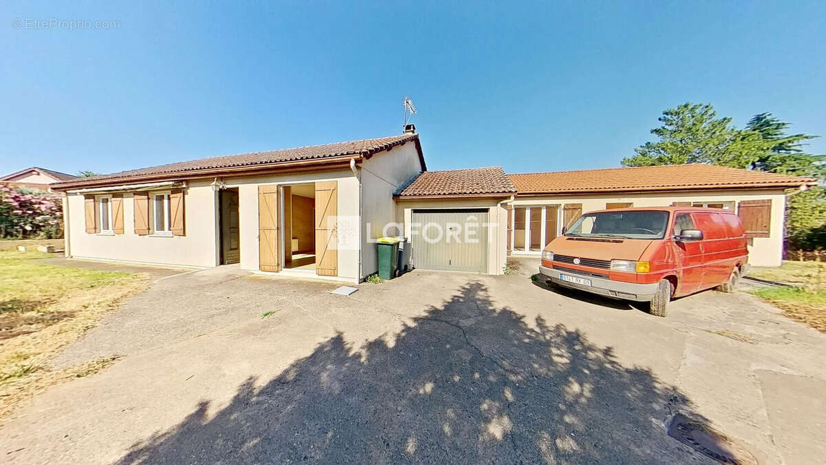 Maison à DECINES-CHARPIEU