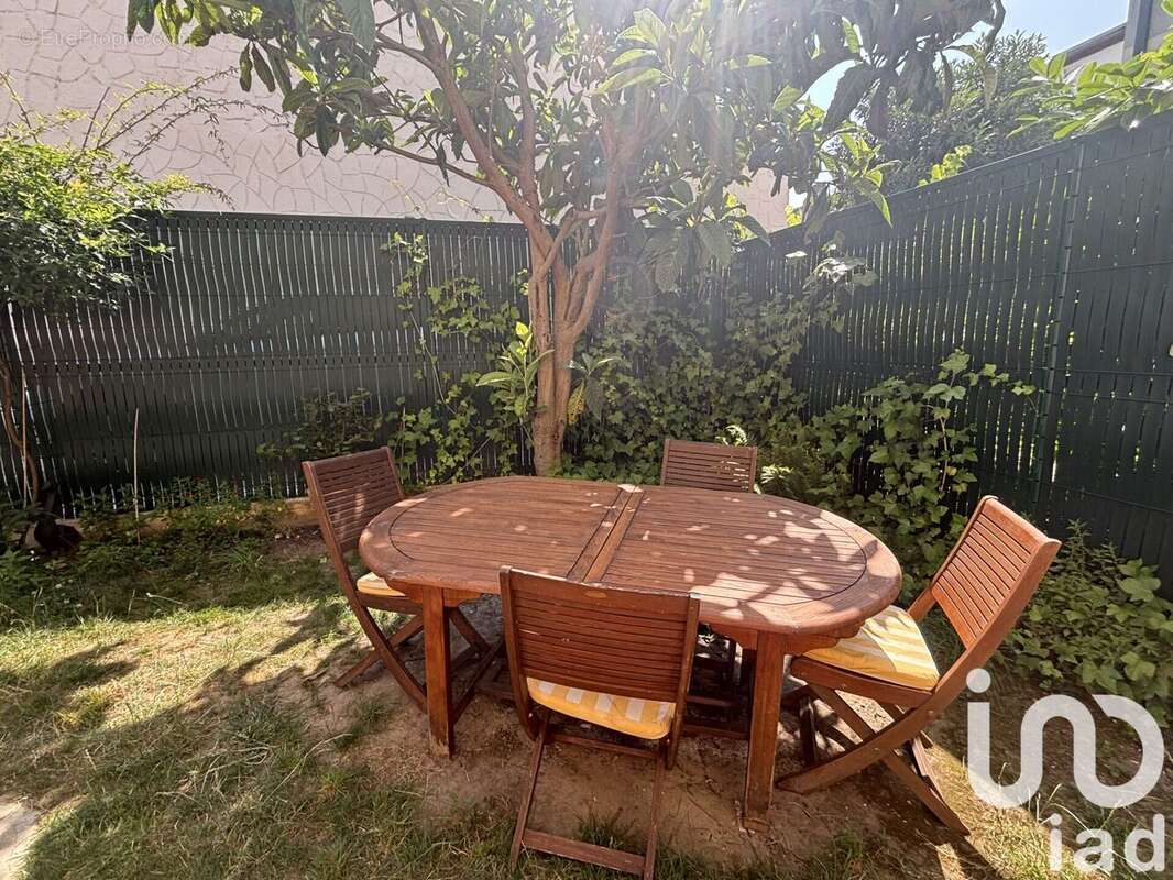 Photo 2 - Maison à SAINT-MAUR-DES-FOSSES